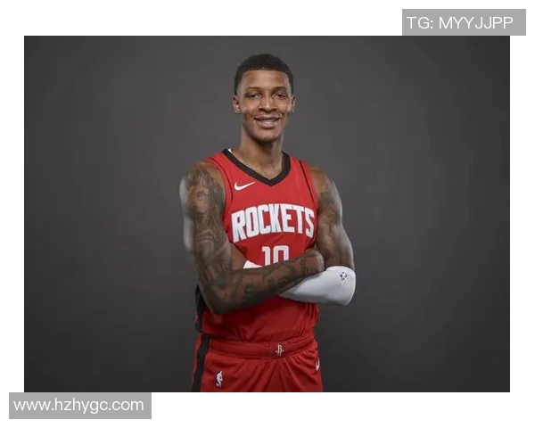 小贾巴里史密斯的崛起之路：从新秀到NBA明星的奋斗历程